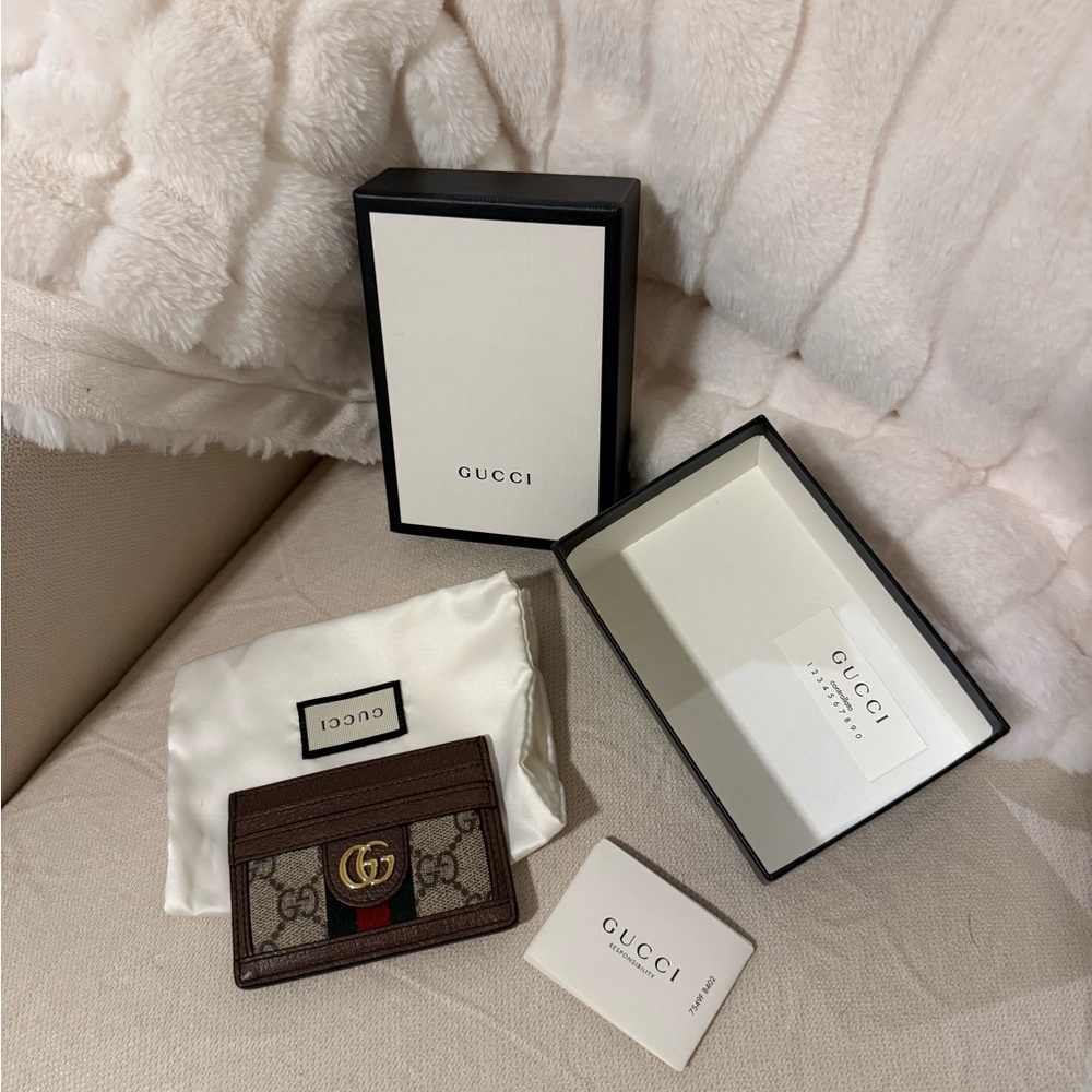 Gucci card holder